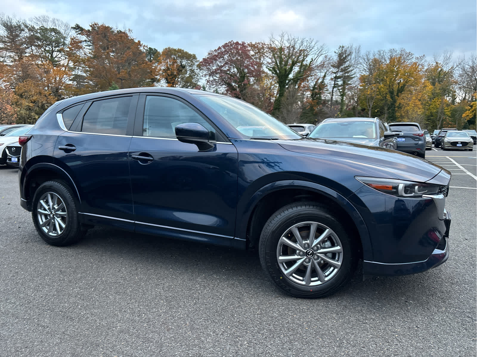 2024 Mazda CX-5 2.5 Select photo 3