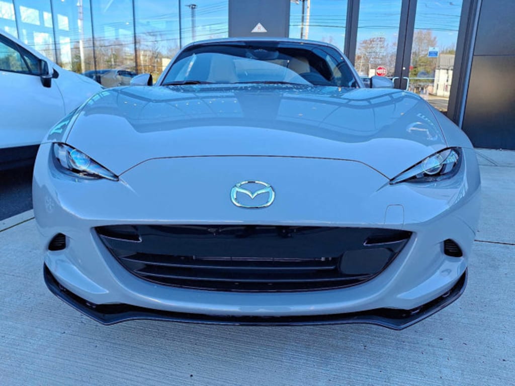 New 2025 Mazda MX-5 Miata RF Grand Touring CONVERTIBLE