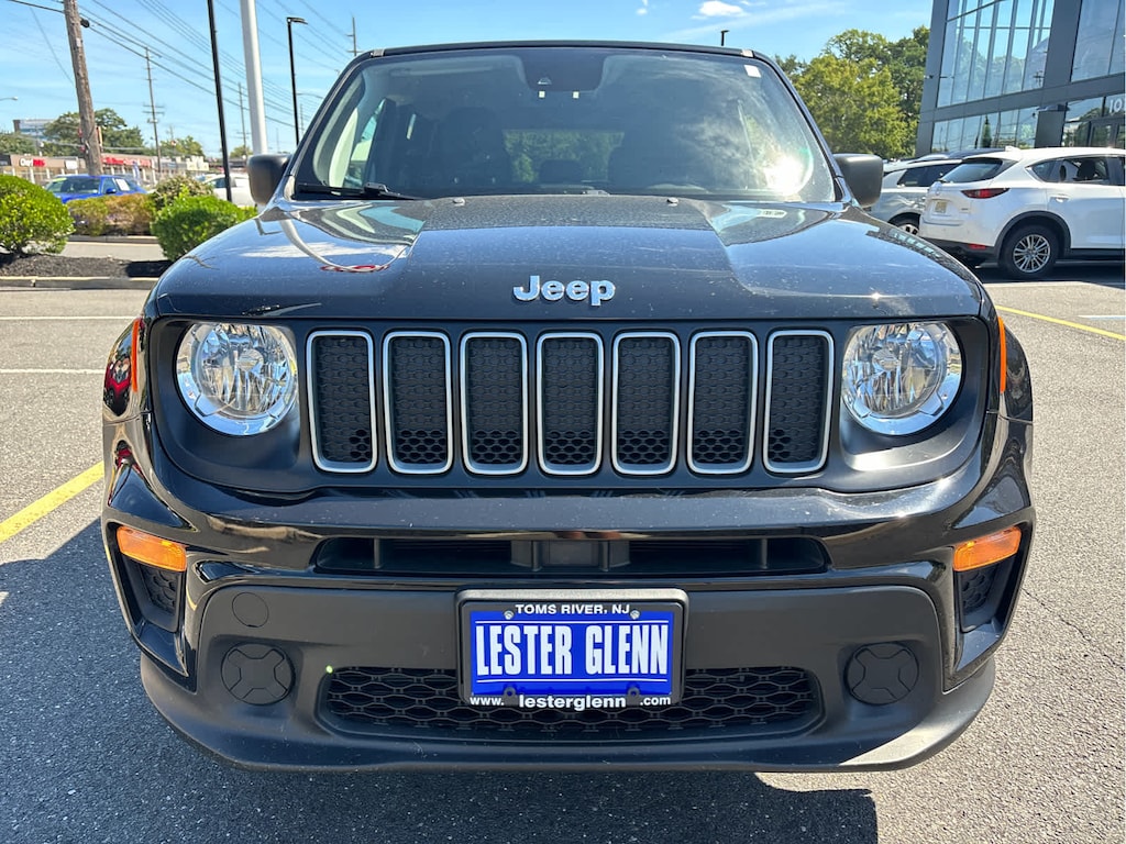 Used 2023 Jeep Renegade Latitude SUV