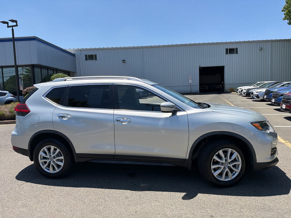 Used 2019 Nissan Rogue SV SUV