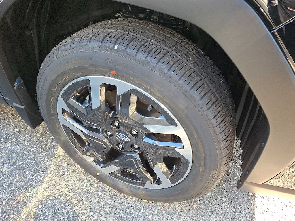 New 2025 Subaru Forester Hybrid Limited SUV