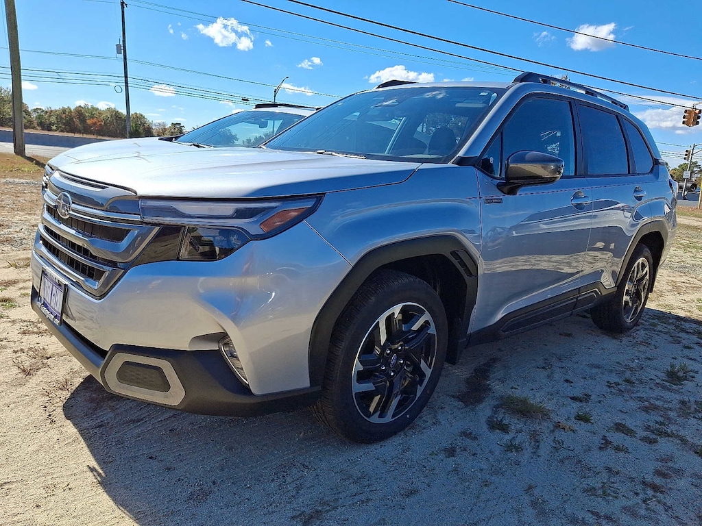 New 2025 Subaru Forester Hybrid Limited SUV
