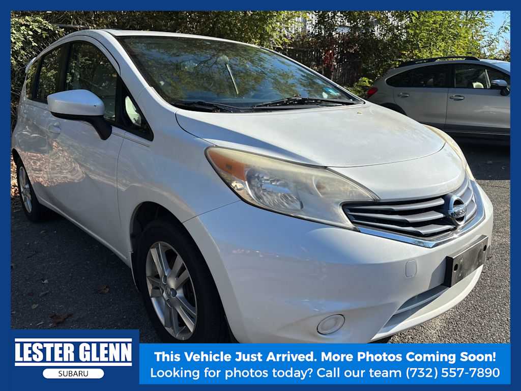 2016 Nissan Versa Note SV Hatchback