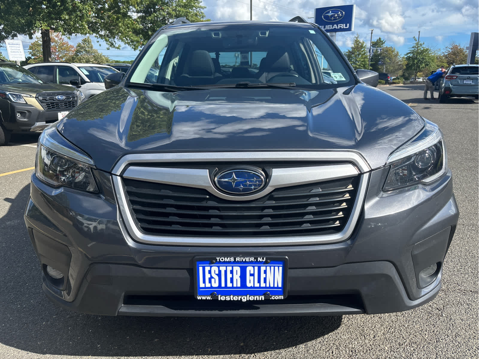2021 Subaru Forester Premium photo 3