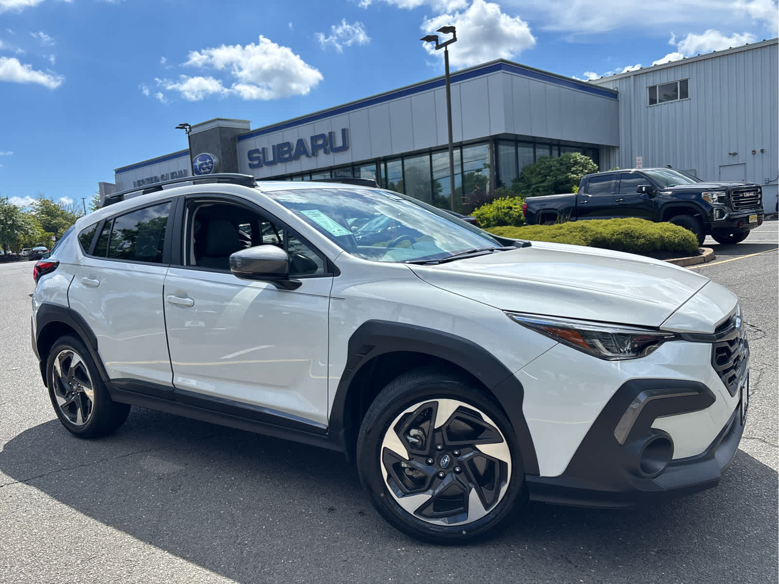 2025 Subaru Crosstrek Limited photo 2
