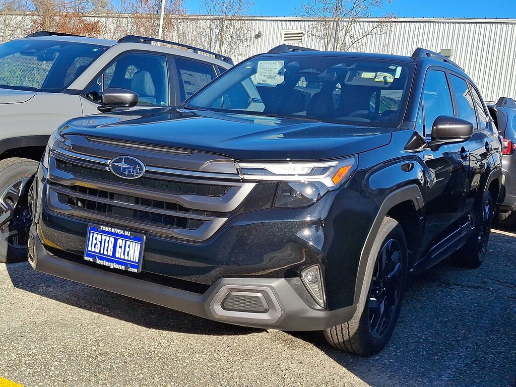 New 2025 Subaru Forester Hybrid Limited SUV
