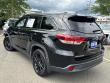 2019 Toyota Highlander SE V6 SUV
