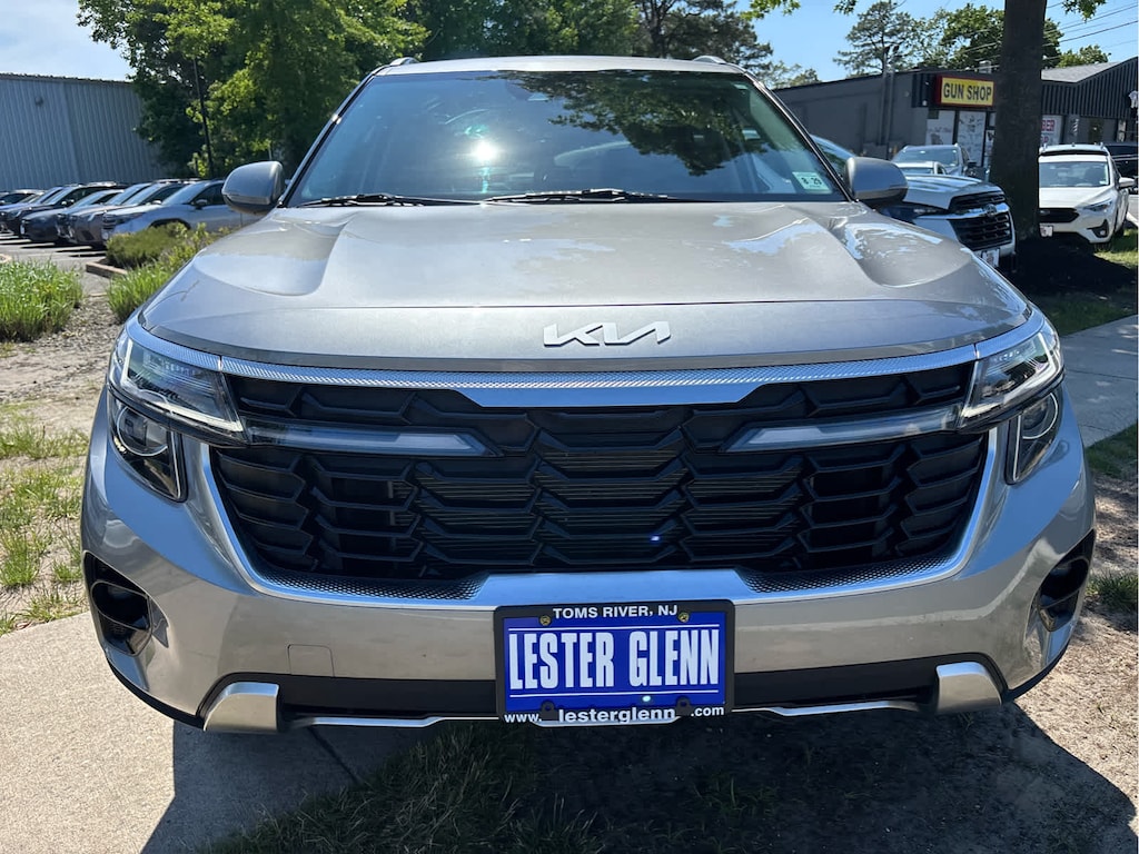 Used 2024 Kia Seltos S SUV