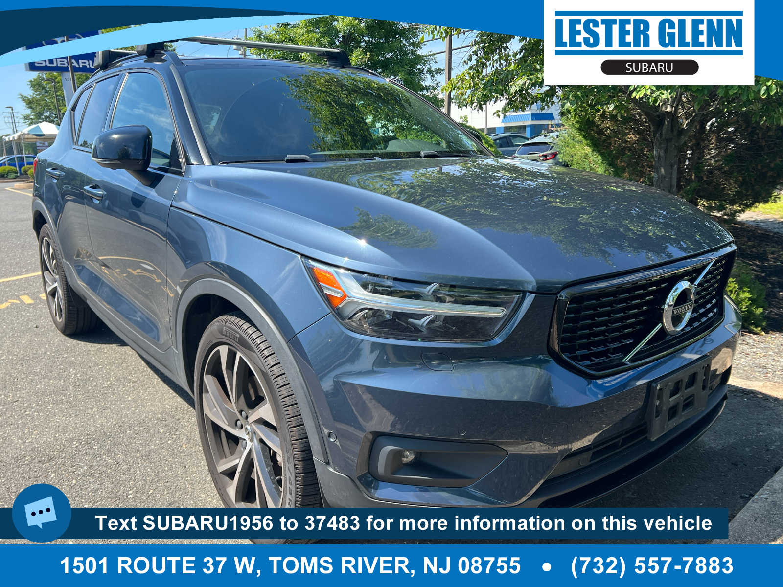 2022 Volvo XC40 T5 R-Design AWD's photo