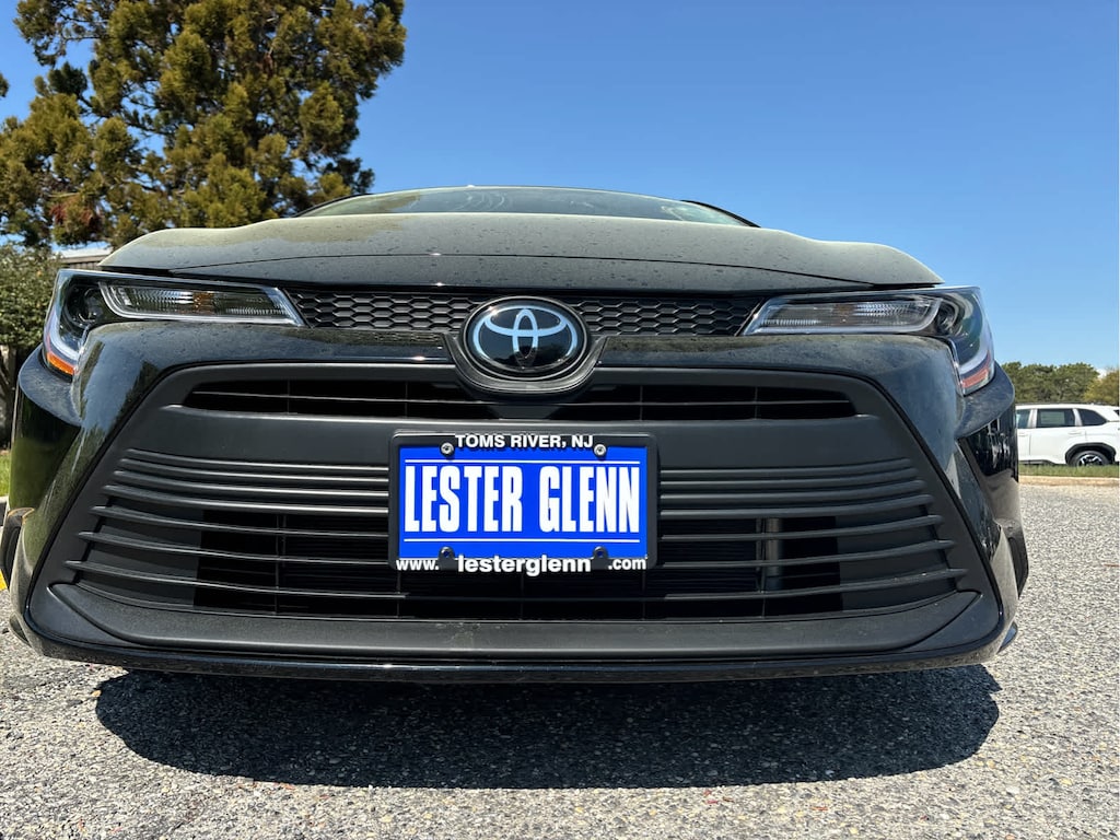 Used 2024 Toyota Corolla LE Sedan