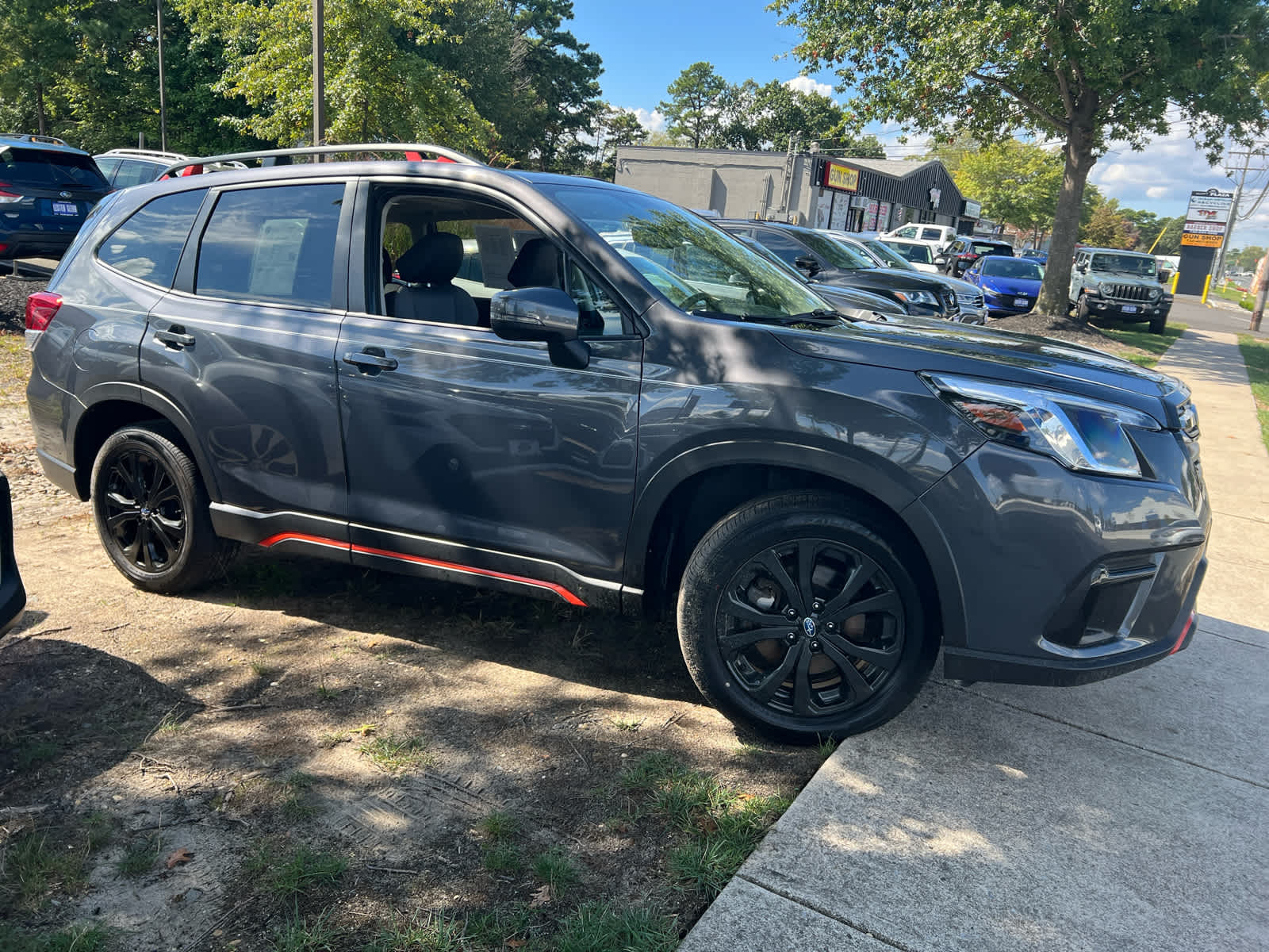 2024 Subaru Forester Sport photo 2