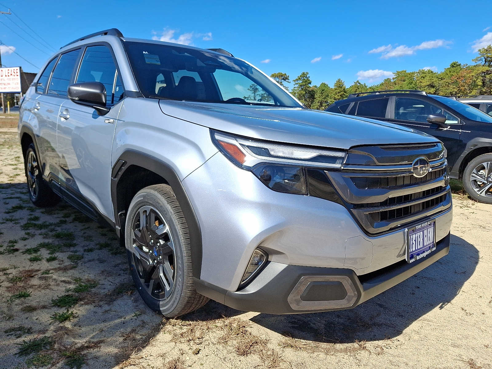 2025 Subaru Forester Limited Hybrid's photo