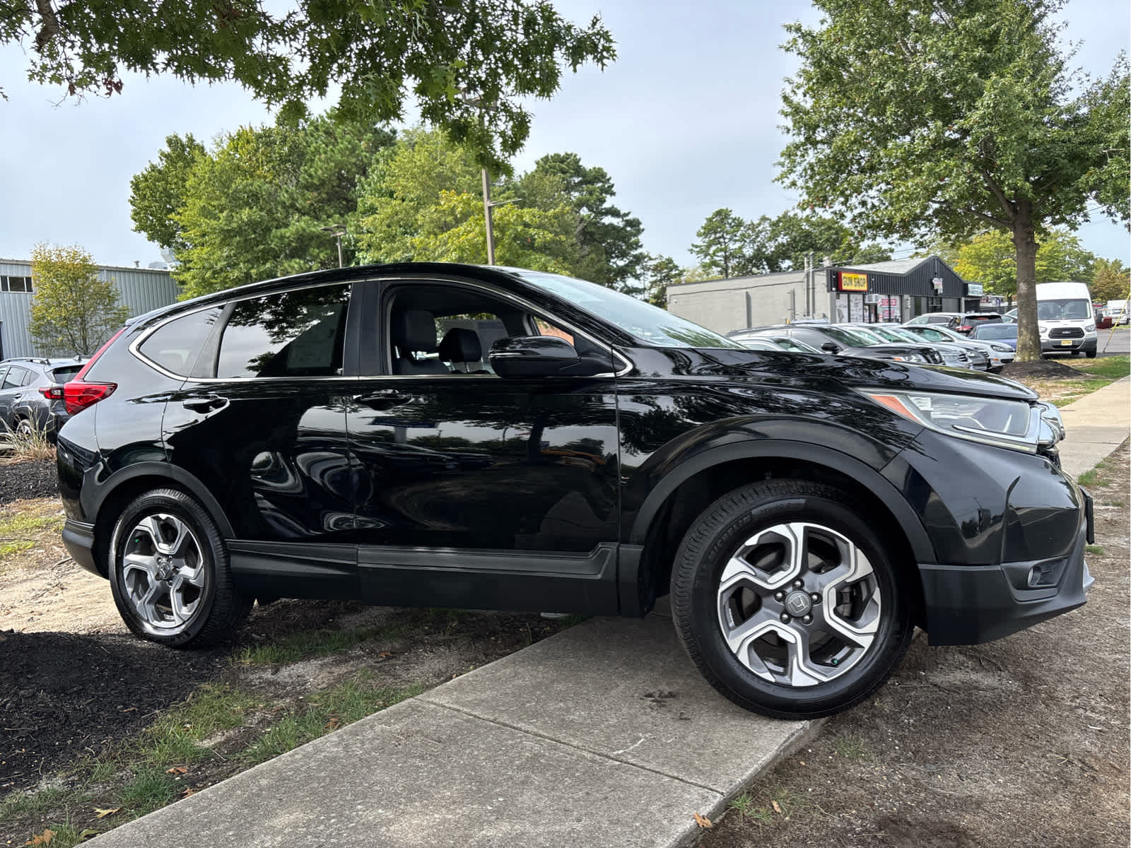 2018 Honda CR-V EX-L photo 2