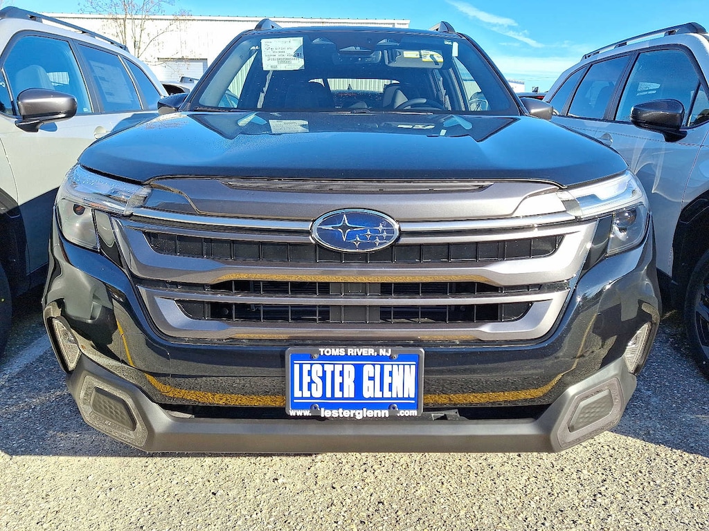 New 2025 Subaru Forester Hybrid Limited SUV