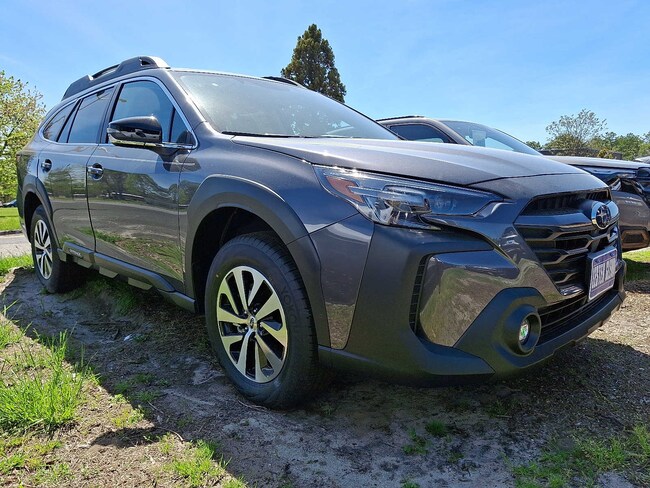 2025 Subaru Outback Premium SUV