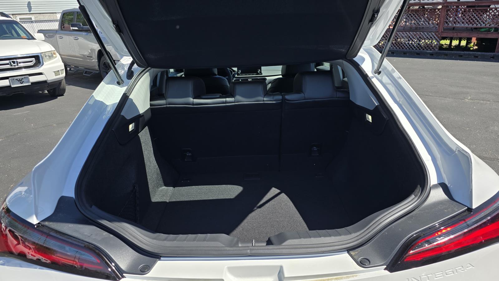 2025 Acura Integra Base - Photo 11
