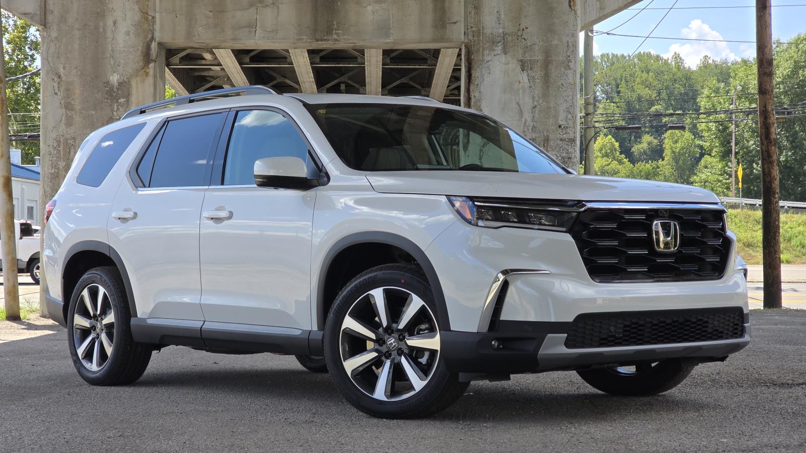 2025 Honda Pilot Elite