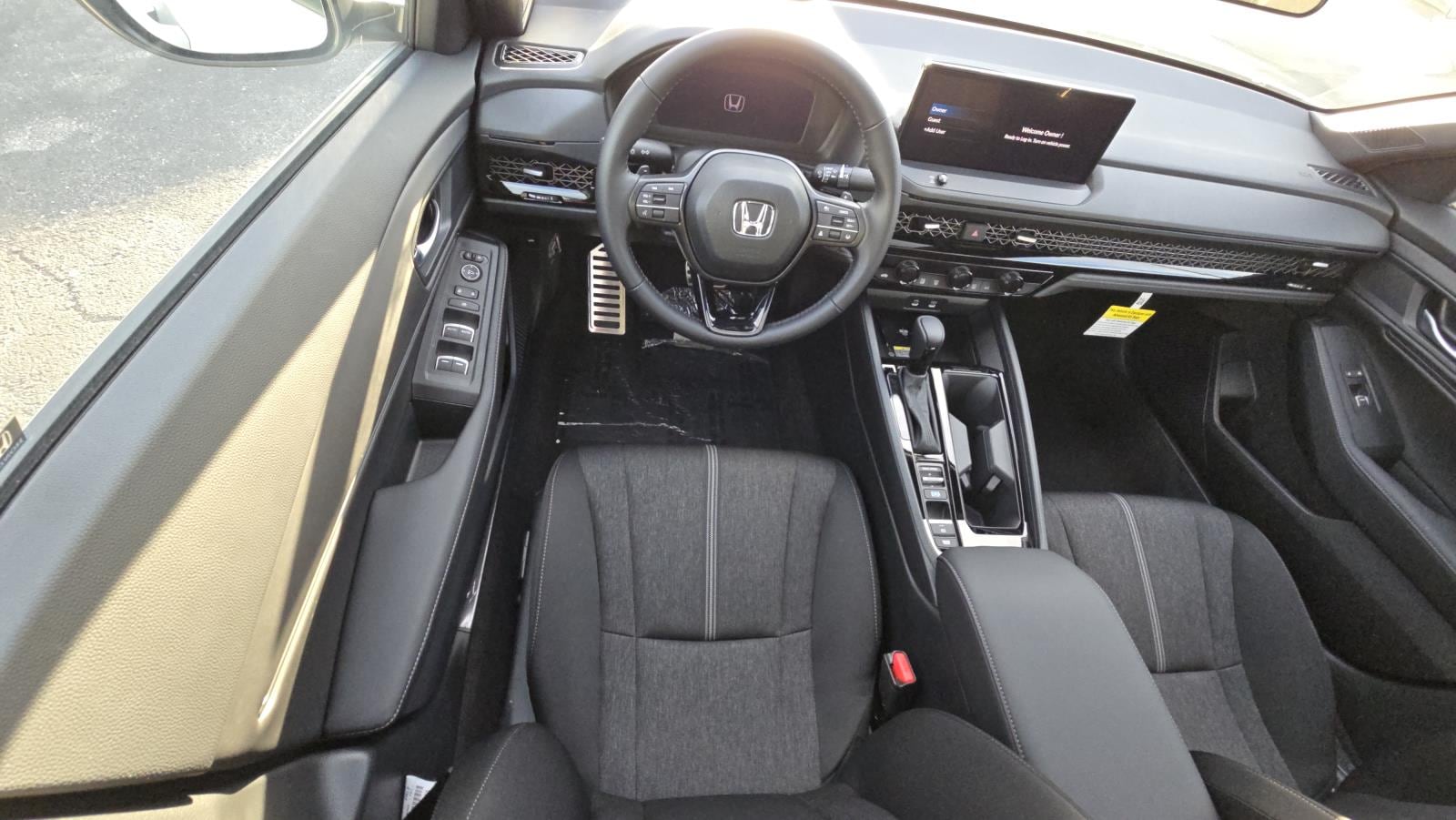 2025 Honda Accord Hybrid Sport - Photo 16