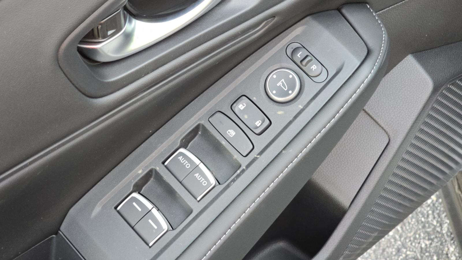 2025 Honda Accord Hybrid Sport - Photo 17