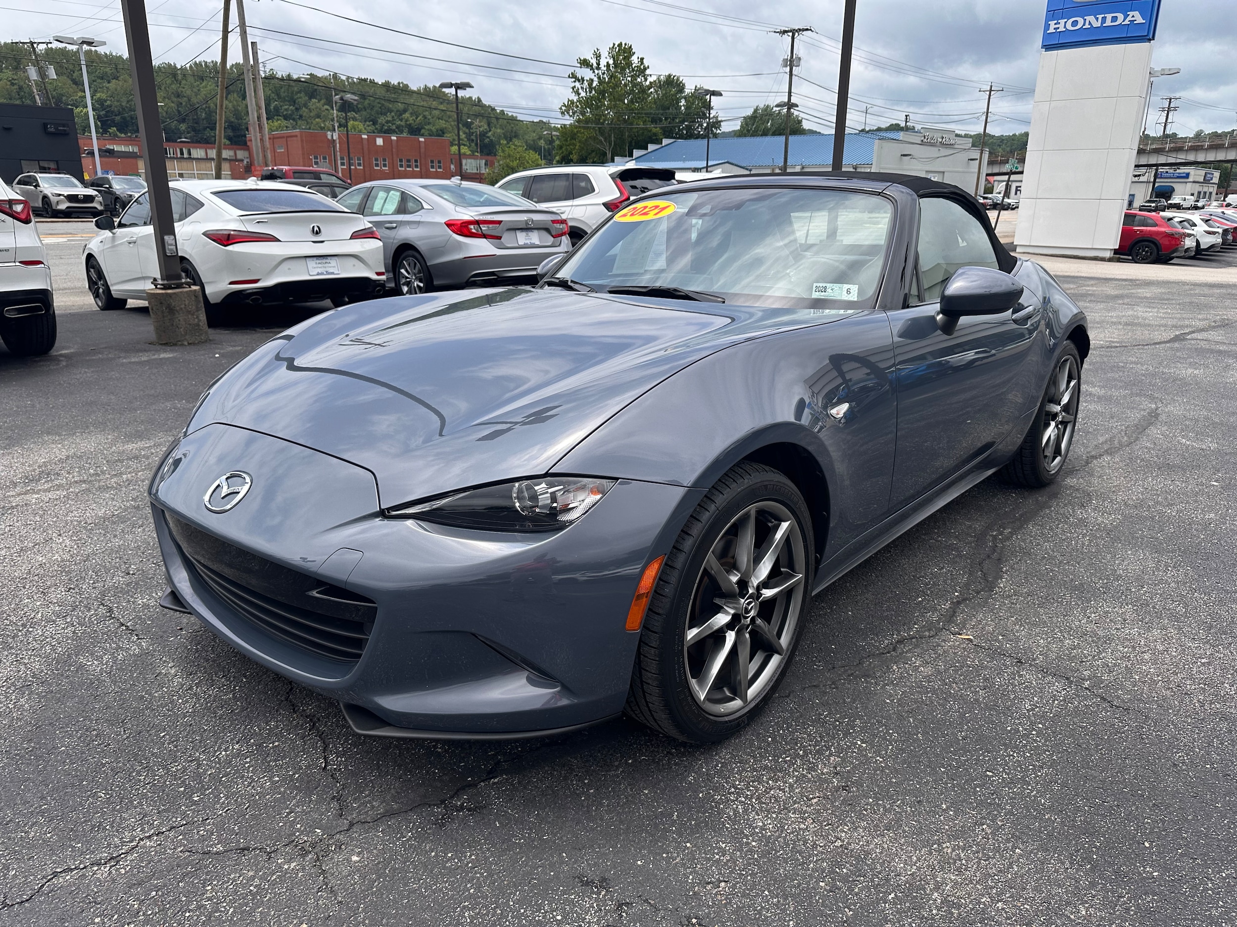 2021 Mazda MX-5 Miata Grand Touring Auto's photo