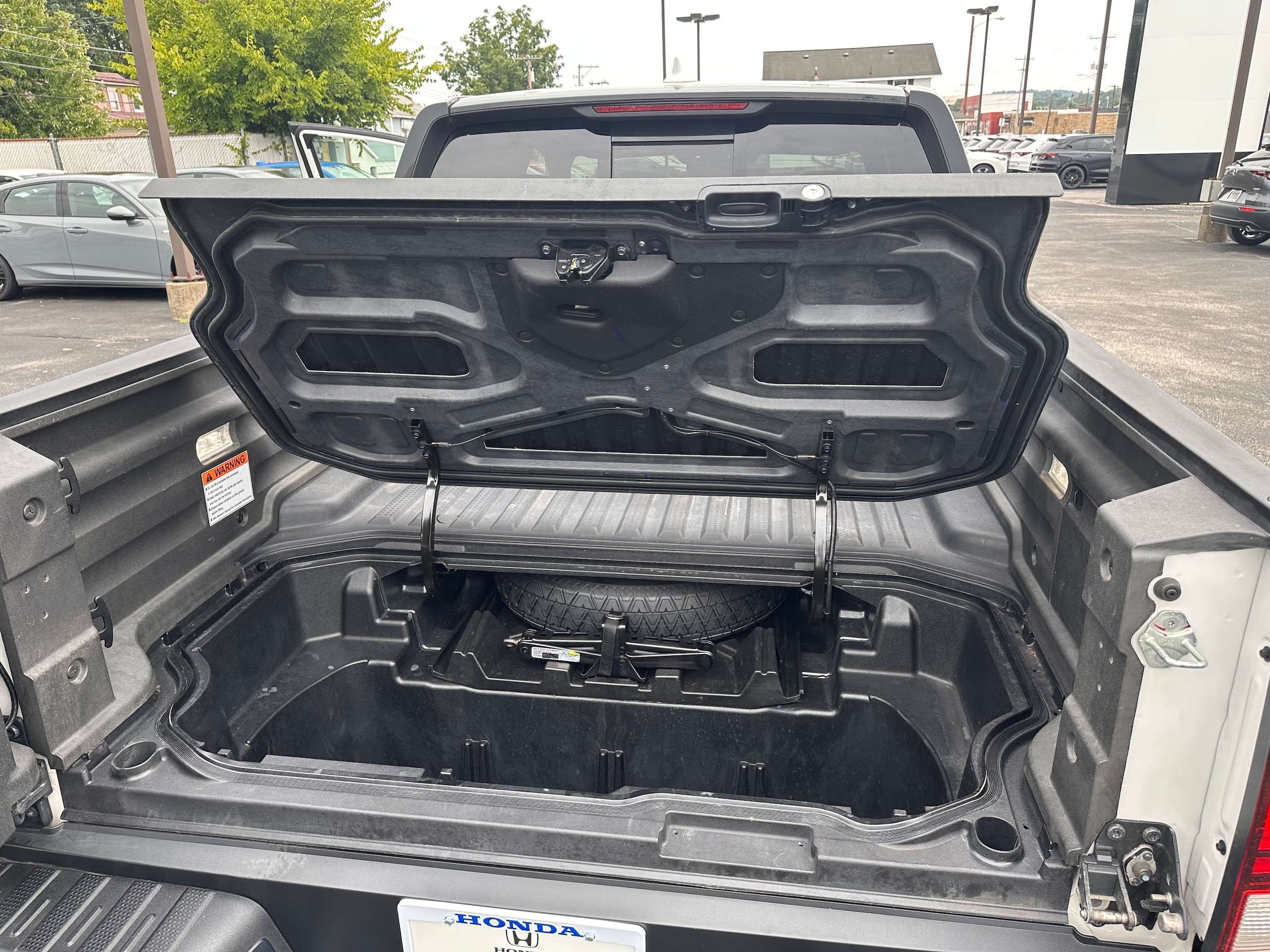 2024 Honda Ridgeline Black Edition - Photo 17