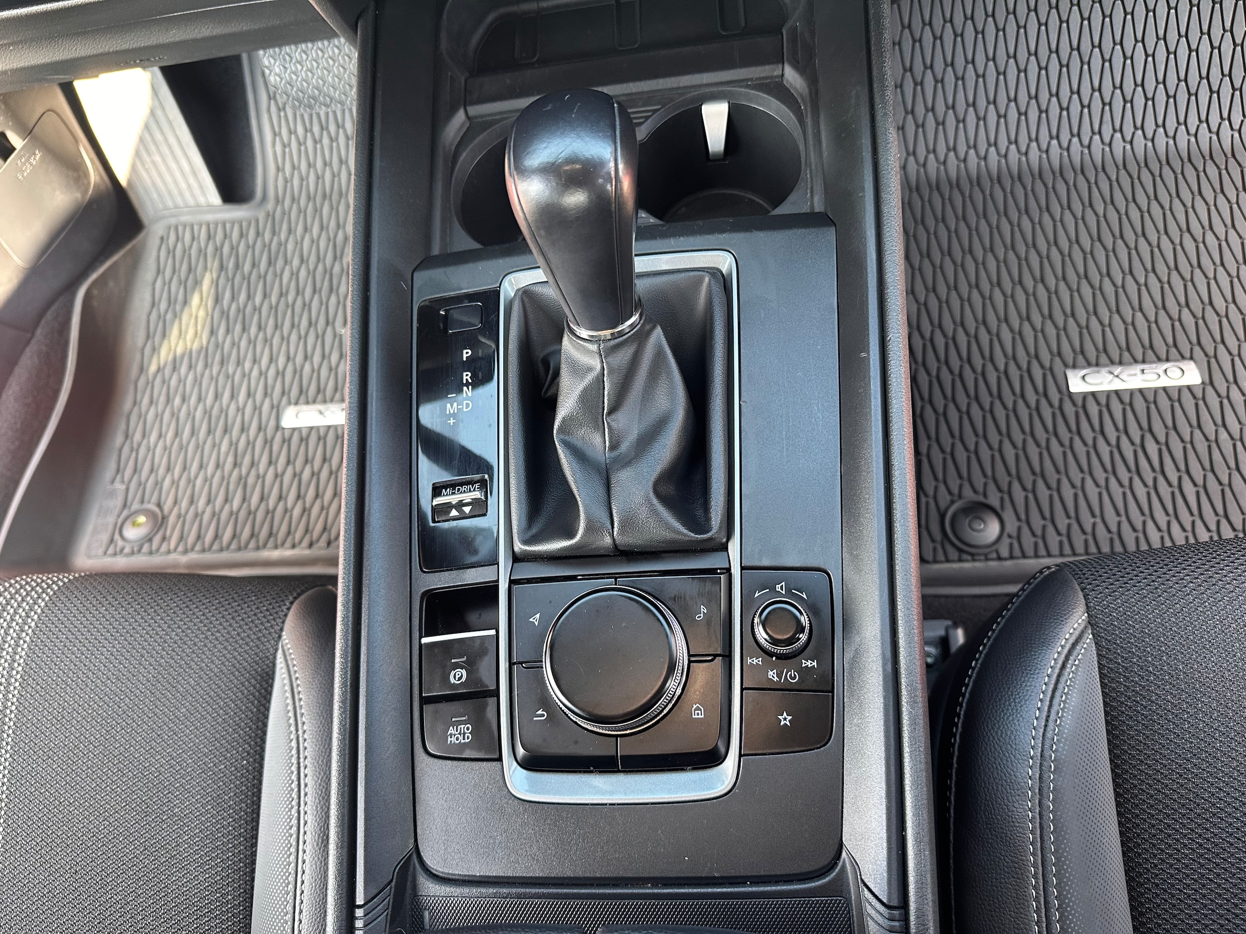 2025 Mazda CX-50 Premium - Photo 16