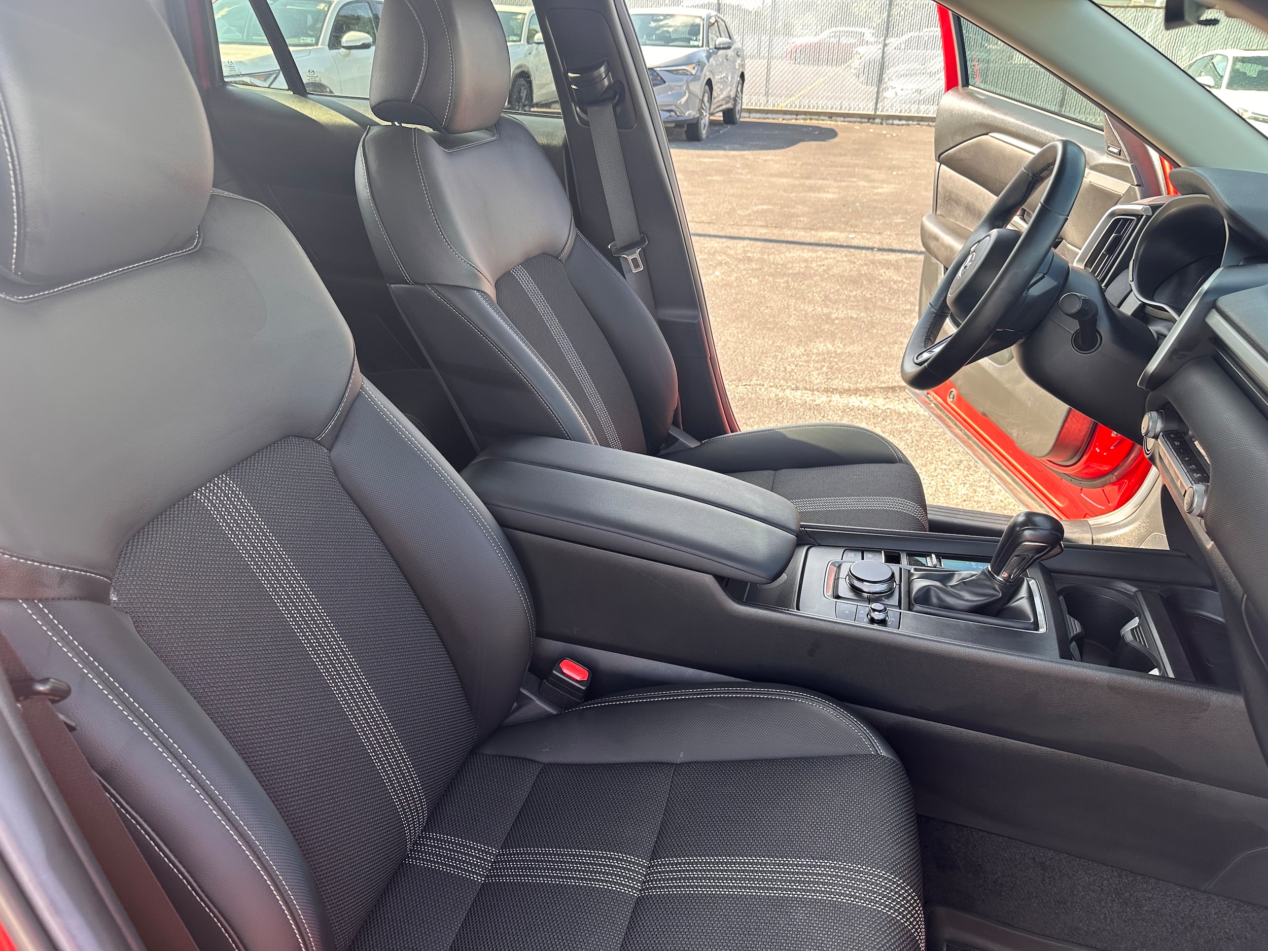 2025 Mazda CX-50 Premium - Photo 13