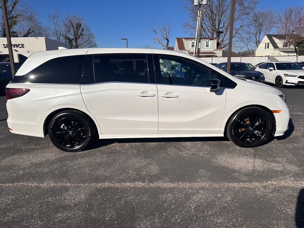Certified 2023 Honda Odyssey Sport Van