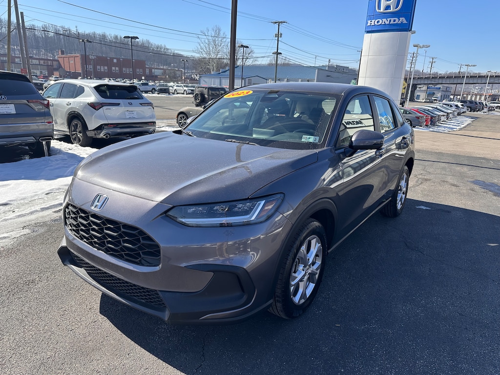 Used 2023 Honda HR-V LX AWD SUV