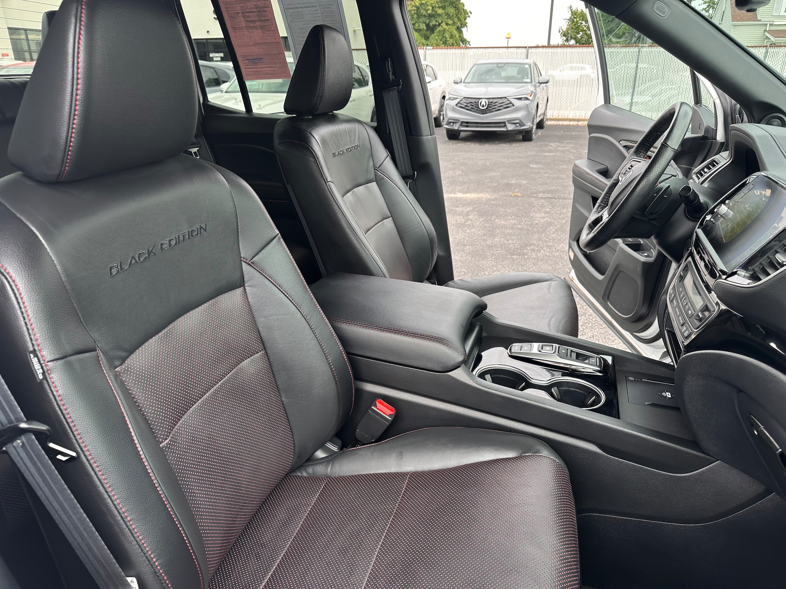 2024 Honda Ridgeline Black Edition - Photo 15