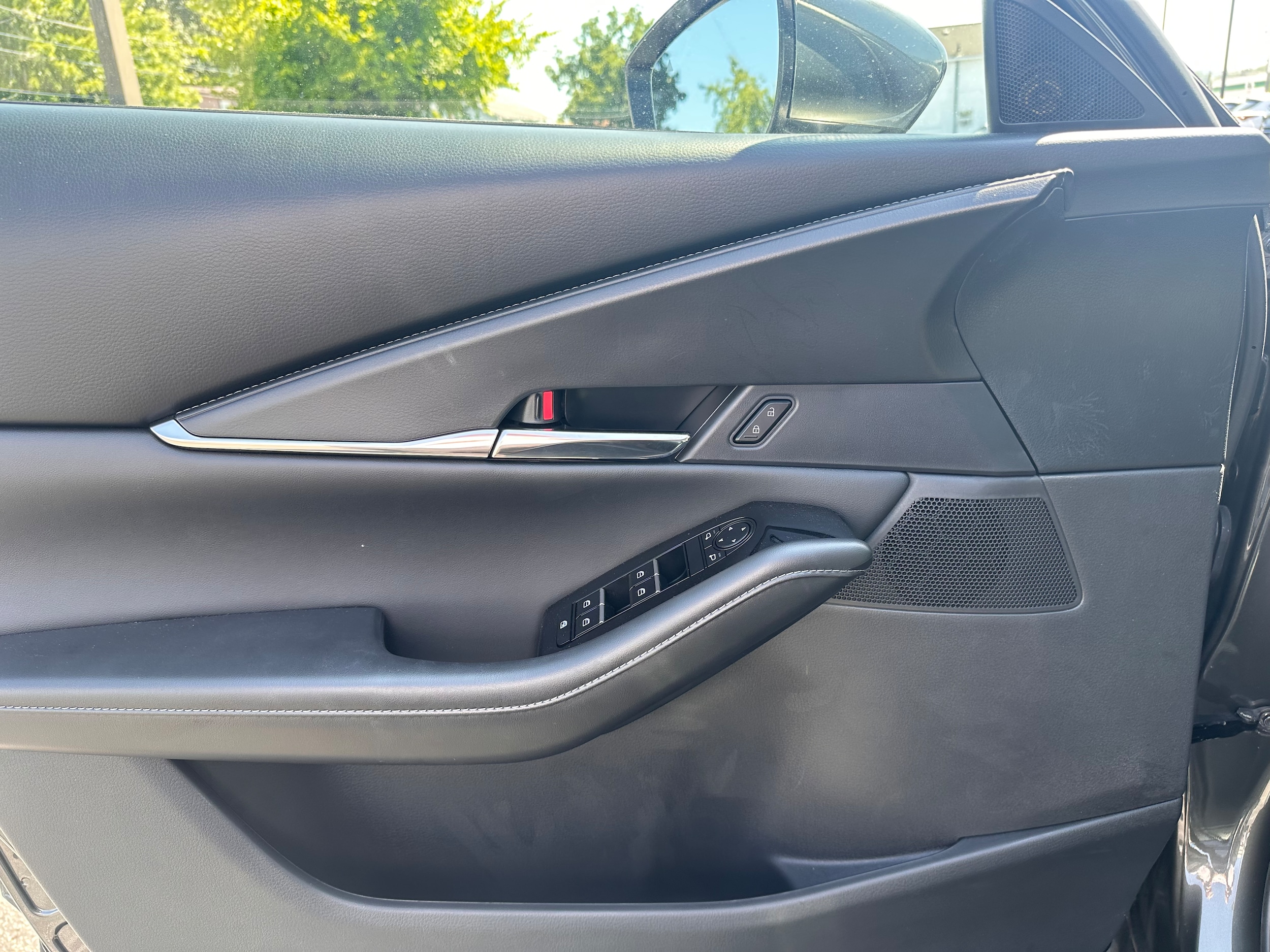 2025 Mazda CX-30 Preferred - Photo 11