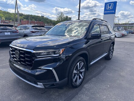 2025 Honda Pilot Touring SUV