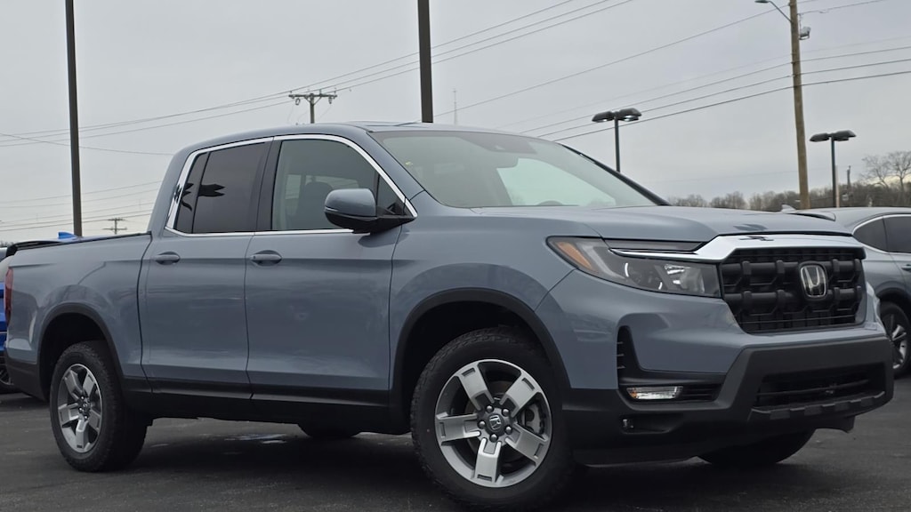 New 2025 Honda Ridgeline RTL Truck Crew Cab