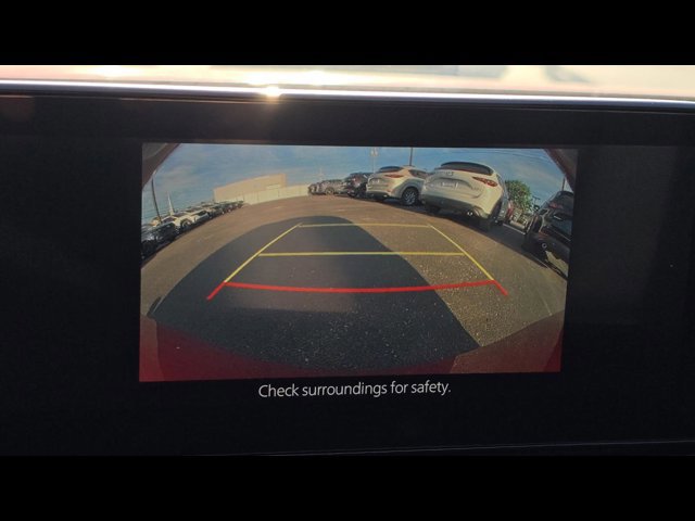 2025 Mazda Mazda3 Sedan 2.5 Select Sport photo 4