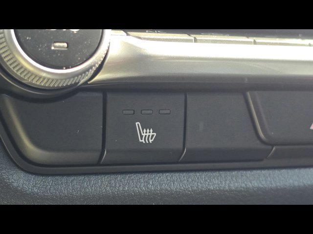 2025 Mazda CX-50 Premium photo 3