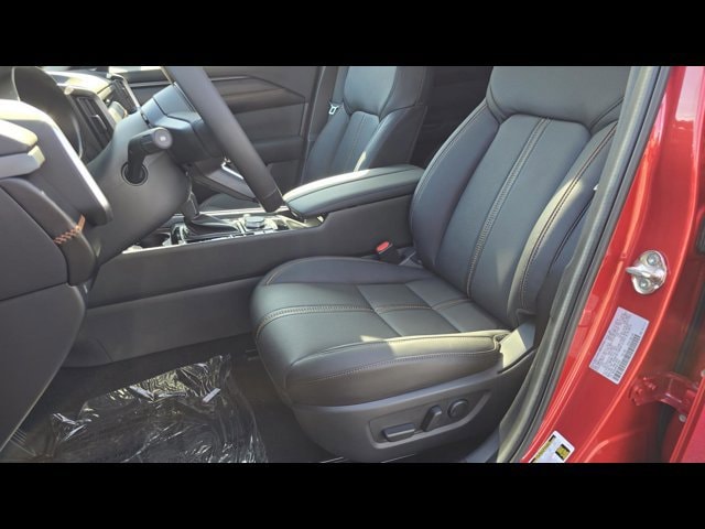 2025 Mazda CX-50 Premium - Photo 16
