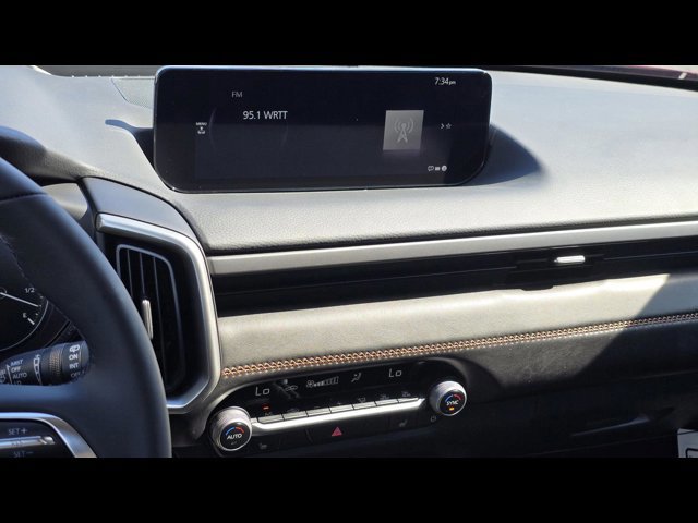 2025 Mazda CX-50 Premium - Photo 18