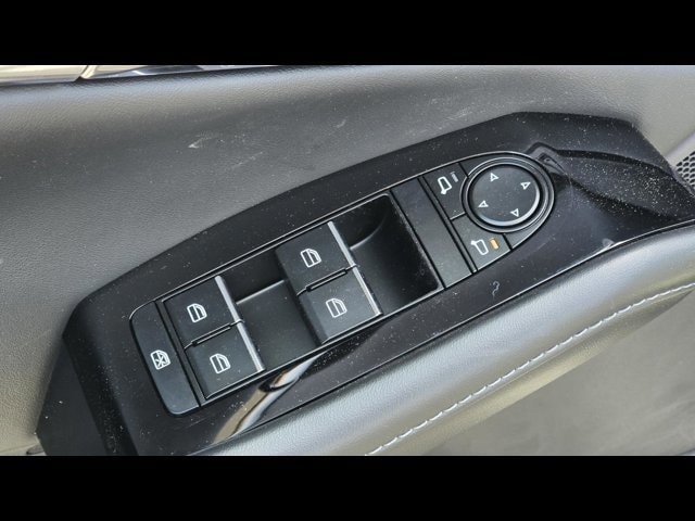 2025 Mazda CX-30 Preferred - Photo 17