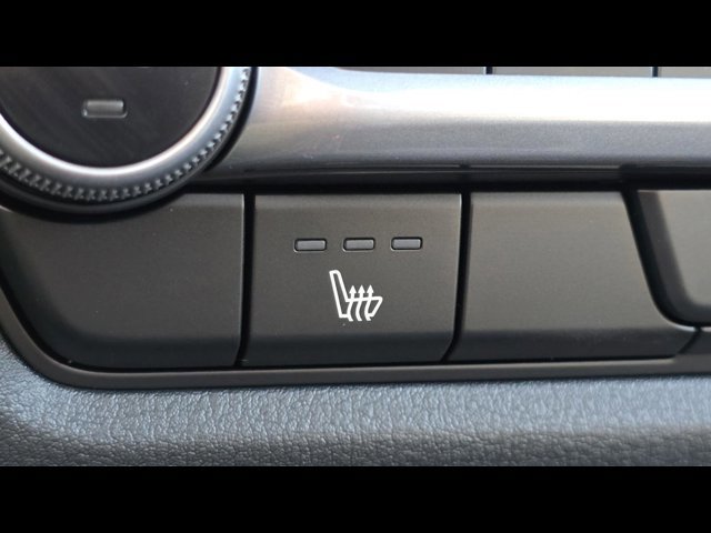 2025 Mazda CX-50 2.5 S Premium photo 3