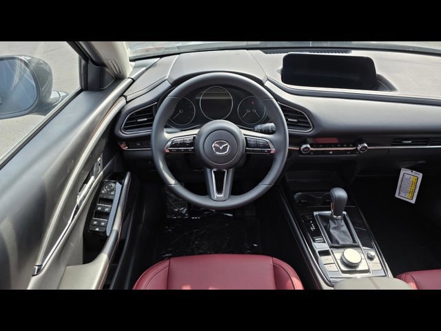 2025 Mazda CX-30 Carbon Edition - Photo 14