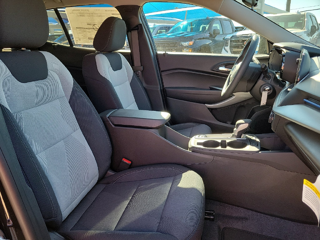 2026 Chevrolet Trax LS - Photo 24