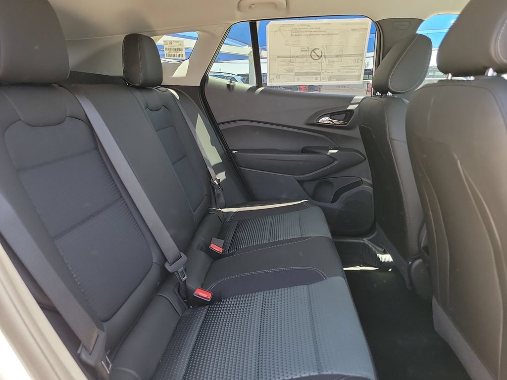 2026 Chevrolet Trax LT - Photo 25