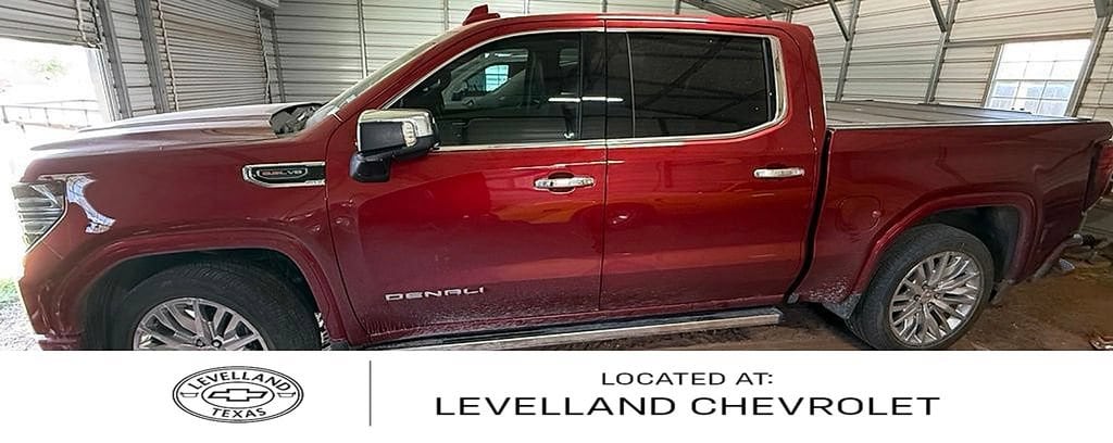 2022 GMC Sierra 4WD Crew Cab Short Box Denali's photo