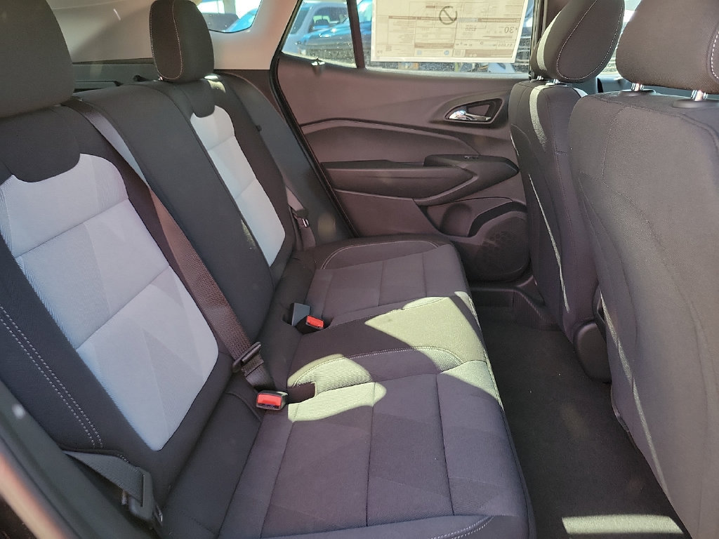2026 Chevrolet Trax LS - Photo 25