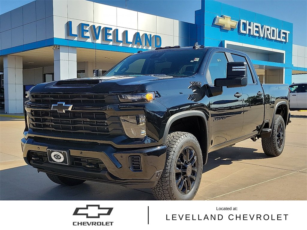 2026 Chevrolet Silverado 2500HD Custom's photo