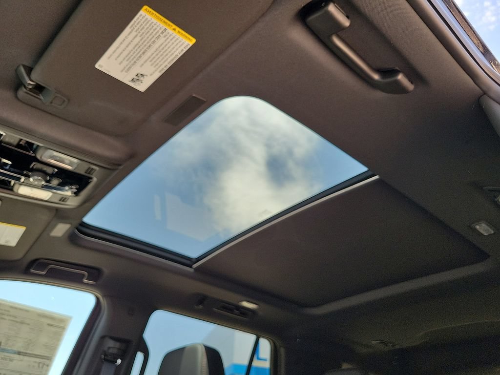 2026 Chevrolet Tahoe RST - Photo 17