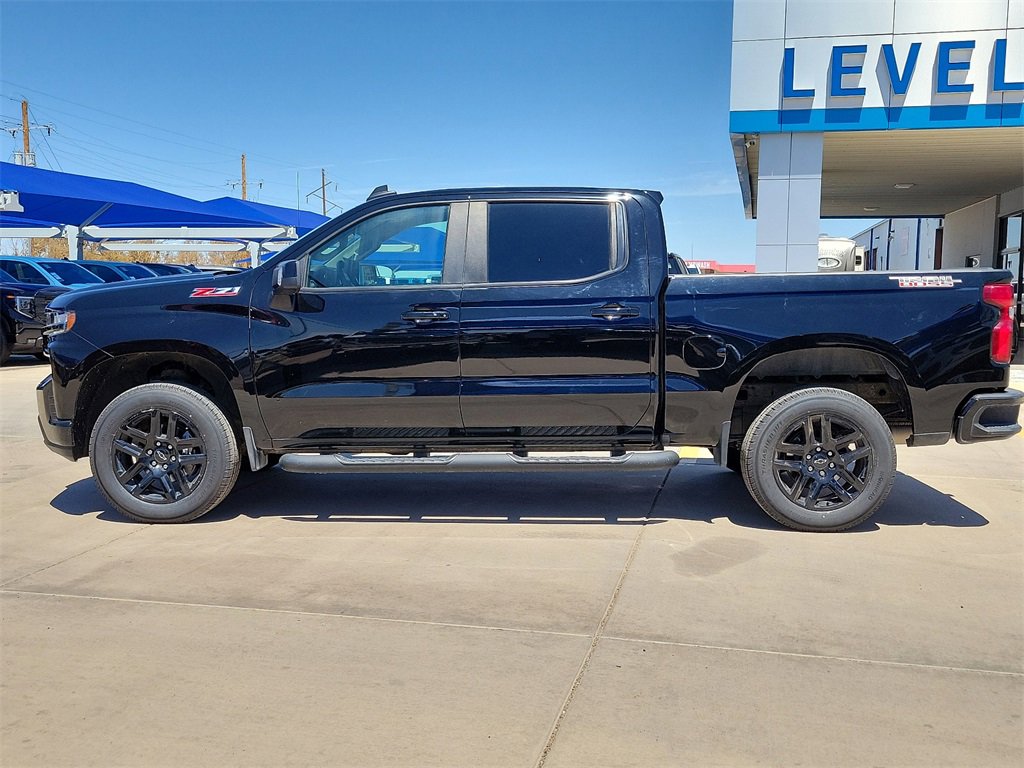 Used 2022 Chevrolet Silverado 1500 Limited LT Trail Boss with VIN 1GCPYFEL2NZ154449 for sale in Levelland, TX