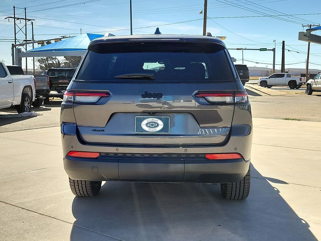 Used 2023 Jeep Grand Cherokee L Altitude SUV