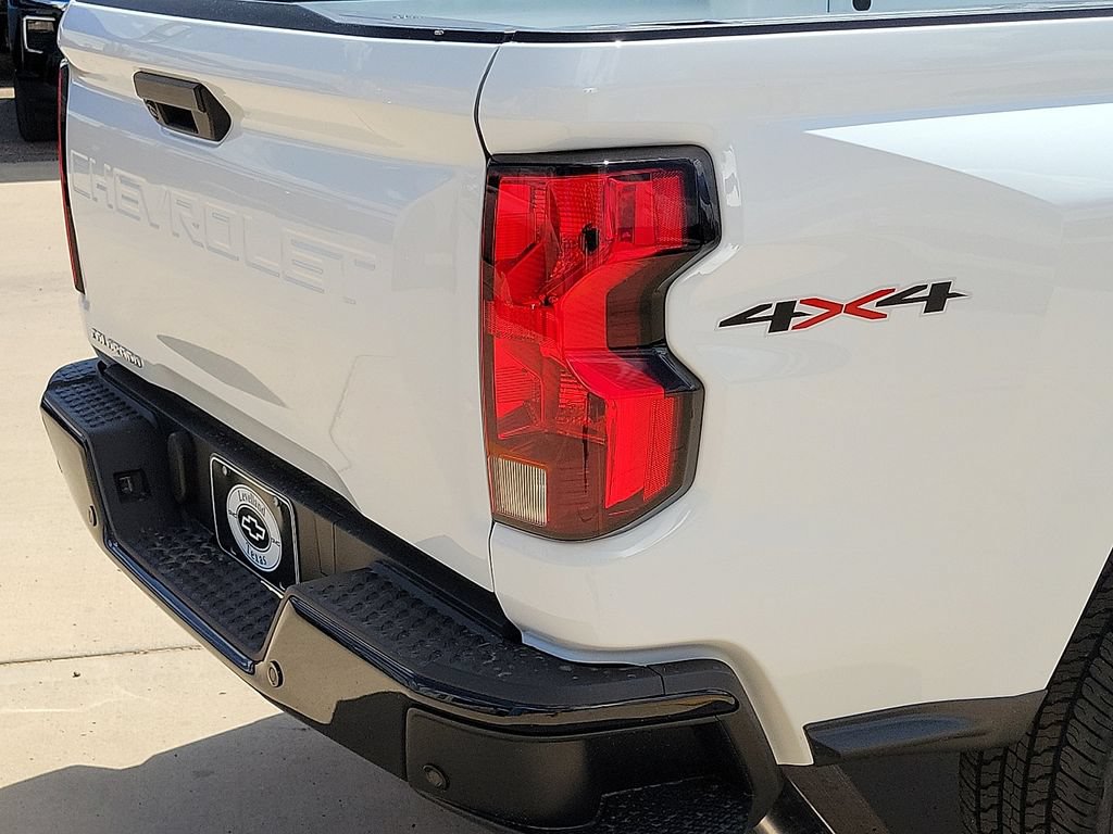 2026 Chevrolet Colorado Work Truck - Photo 14