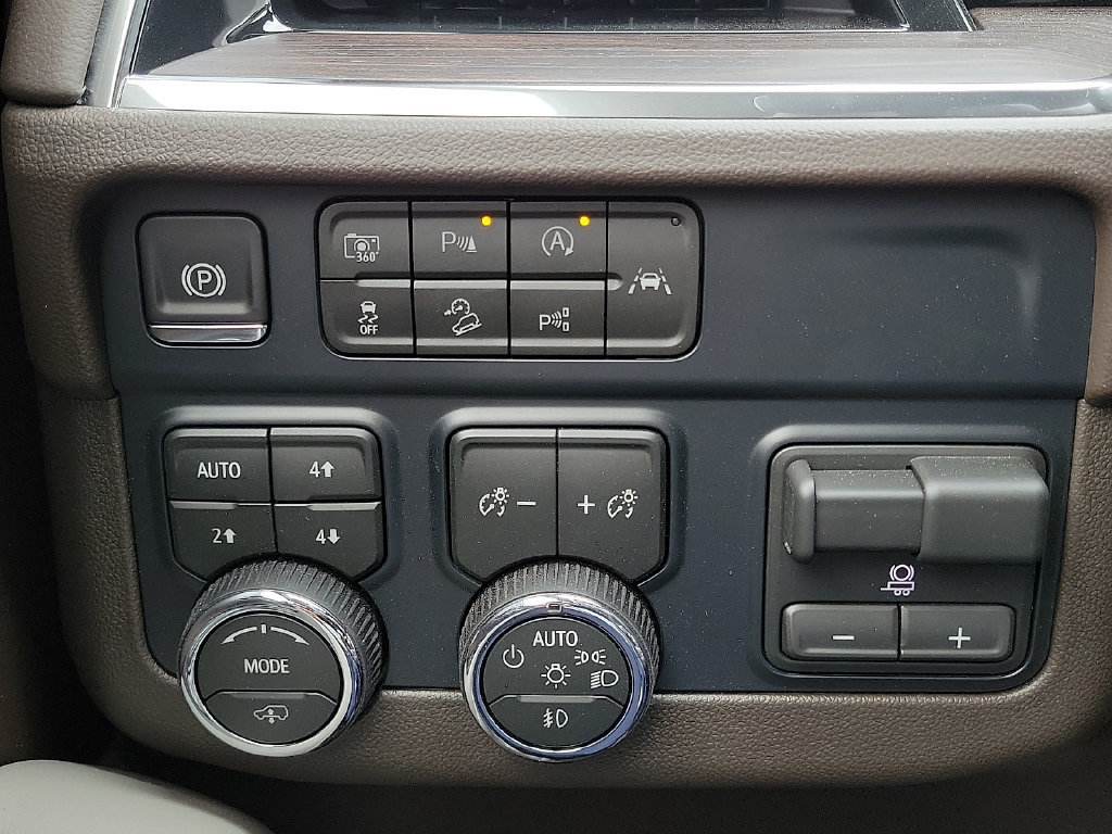 2026 Chevrolet Tahoe Z71 - Photo 29